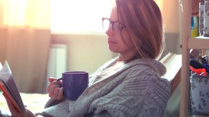 MORNING ROUTINE,COFFEE,READING