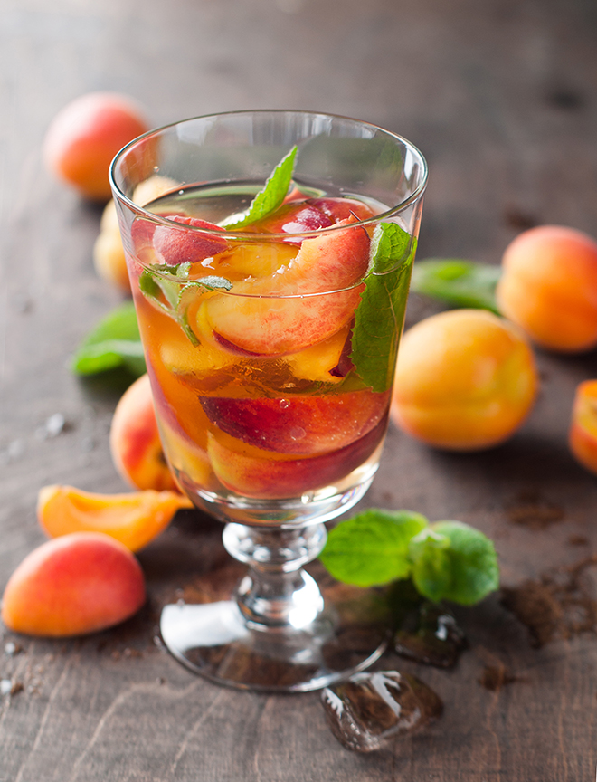 Peach Raspberry Sangria