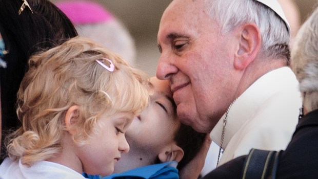 POPE FRANCIS,CHILD