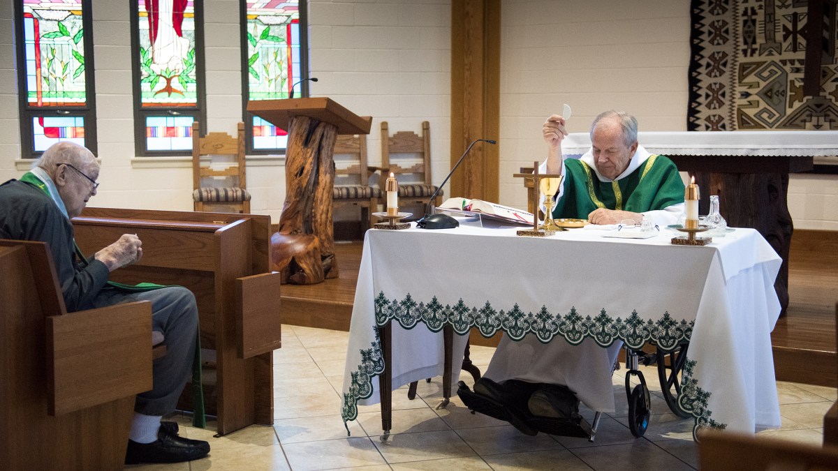 ELDERLY PRIESTS MASS