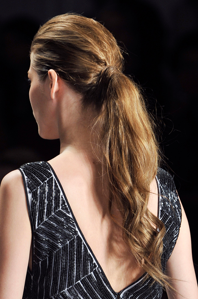 Messy Pony Tutorial - The Beauty Minimalist