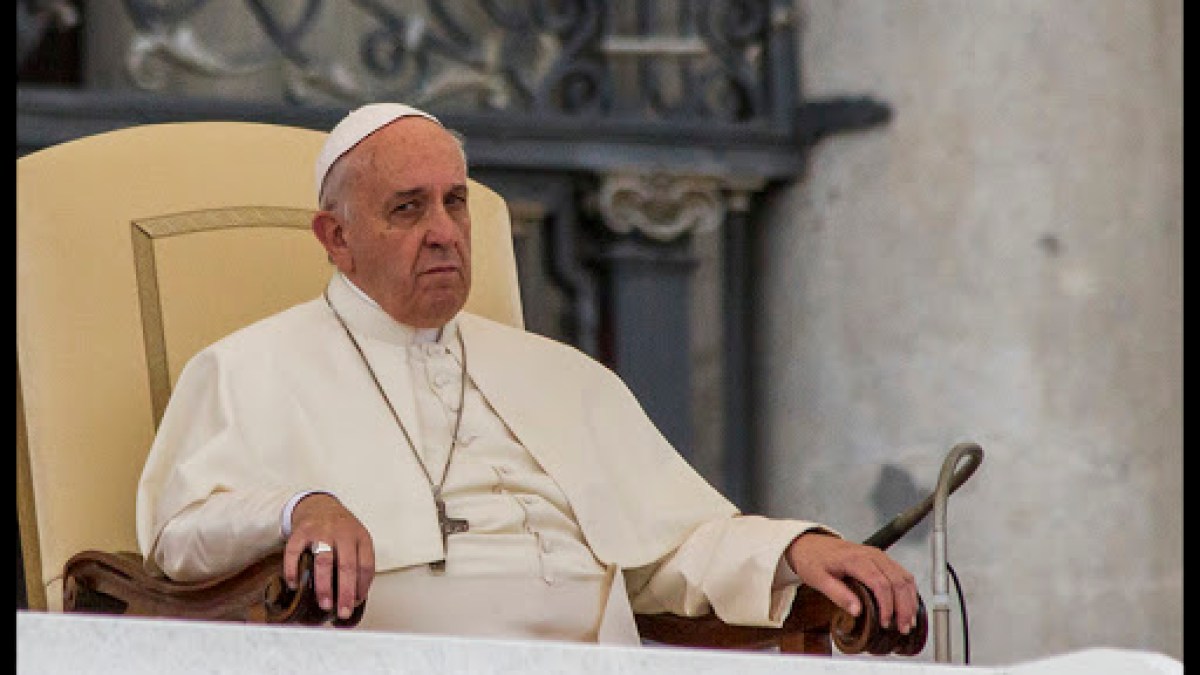 Pope Francis – Angry – General Audience 15-10-2014 – 08 – Antoine Mekary – es