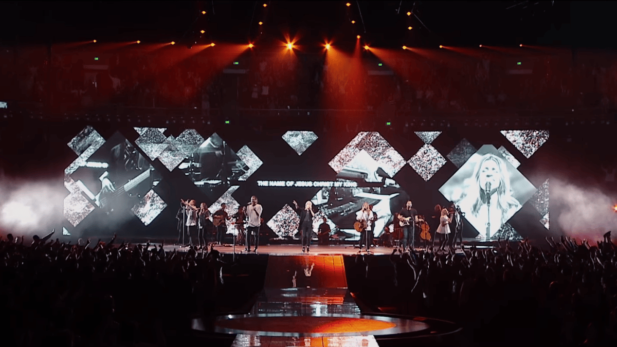 HILLSONG UNITED