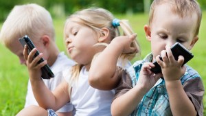 Children on Smartphones