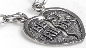 BEST FRIENDS CHARM