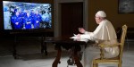 PAPIEŻ FRANCISZEK ROZMAWIA Z ASTRONAUTAMI