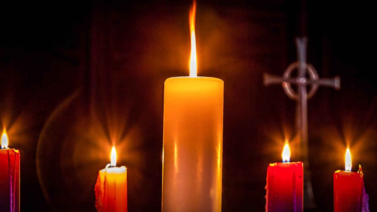 ADVENT WREATH