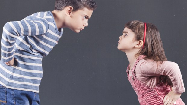 KIDS FIGHT