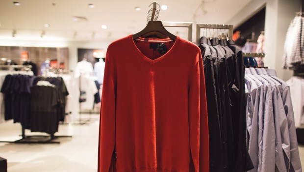 RED,SWEATER