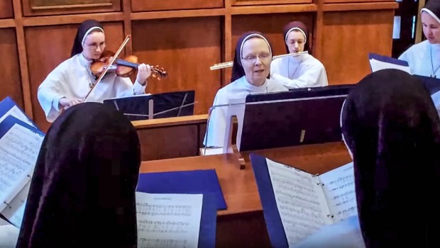 SISTERS OF MARY