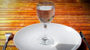 EMPTY PLATE,GLASS OF WATER