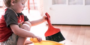 How to raise children who voluntarily help with chores