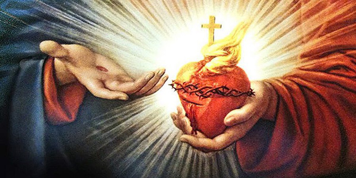 Here’s how (and why) to console the Sacred Heart of Jesus