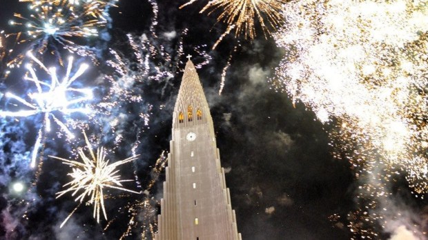 7 New Year's Eve traditions from around the world -- Aleteia