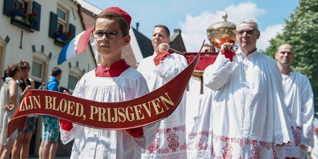 PHOTOS: The procession of the Holy Blood - Holland--Aleteia