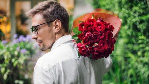 MAN,HUSBAND,FLOWERS