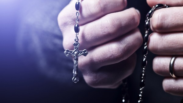 ROSARY HANDS