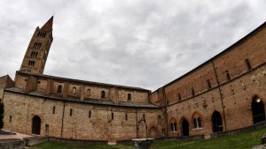 POMPOSA ABBEY