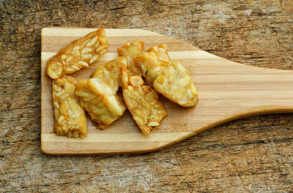 TEMPEH,FRIED,SOY,FERMENTED