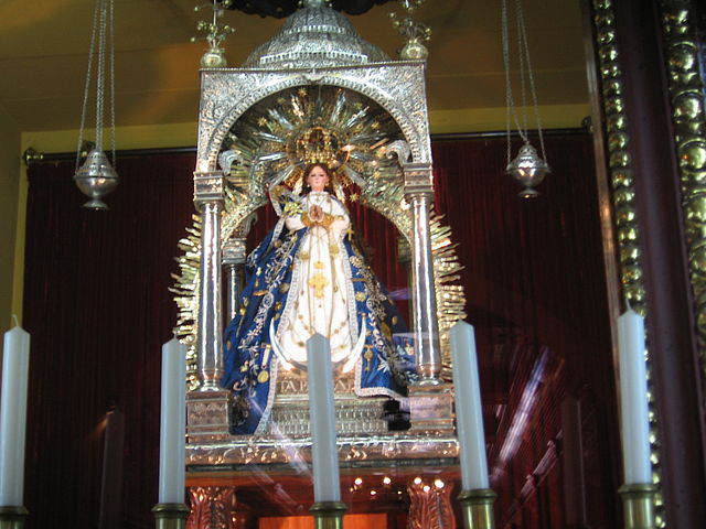 VIRGEN DEL TRONO