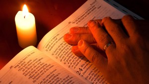BIBLE,CANDLE LIGHT