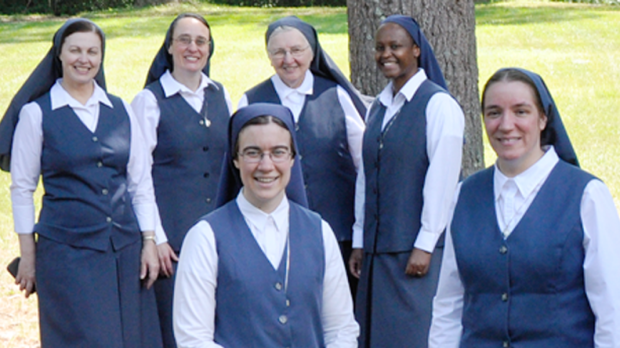WEB3 DAUGHTERS OF ST PAUL SISTERS NUNS RELIGIOUS LIFE VOCATION Courtesy Daughters of St. Paul