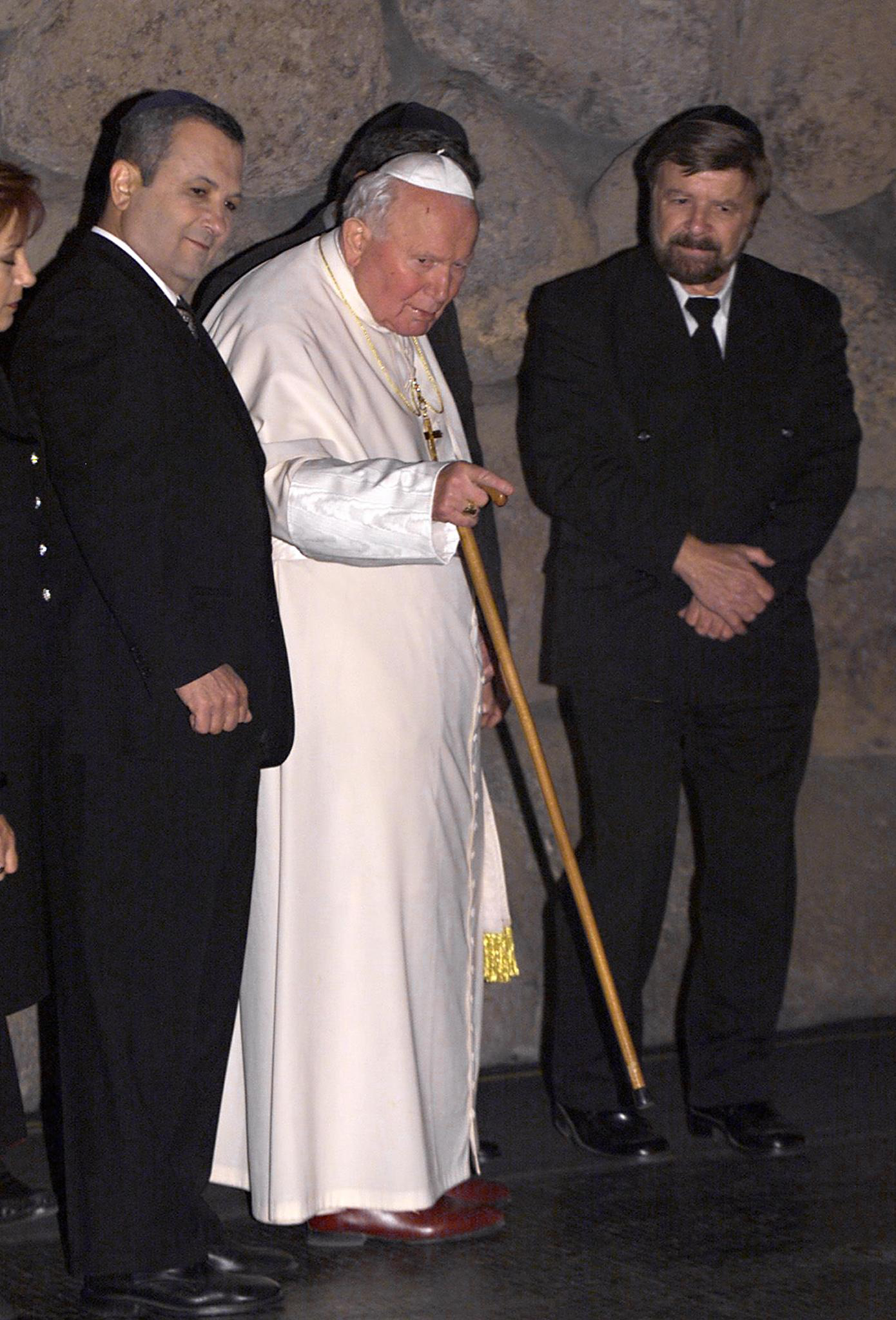 POPE JOHN PAUL II AND SHEVAH WEISS