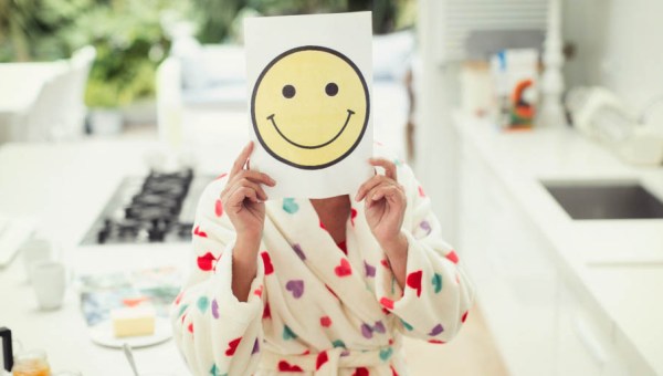 WOMAN WITH SMILE EMOJI