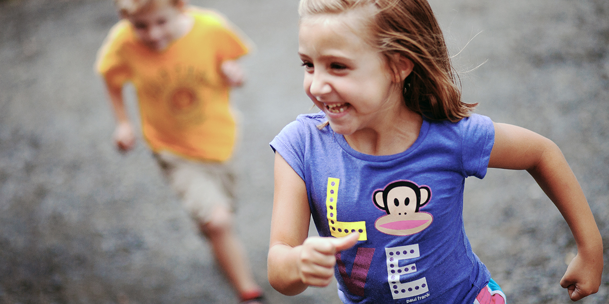 CHILDREN RUNNING OUTSIDE