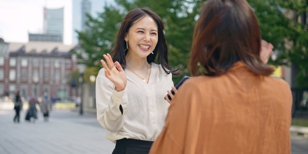 How to greet each other during the Easter season