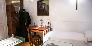 St. Faustina&#8217;s coffee cup and lessons for Divine Mercy Sunday