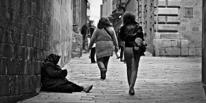 Here&#8217;s what (spiritually) happens when we give alms to the poor
