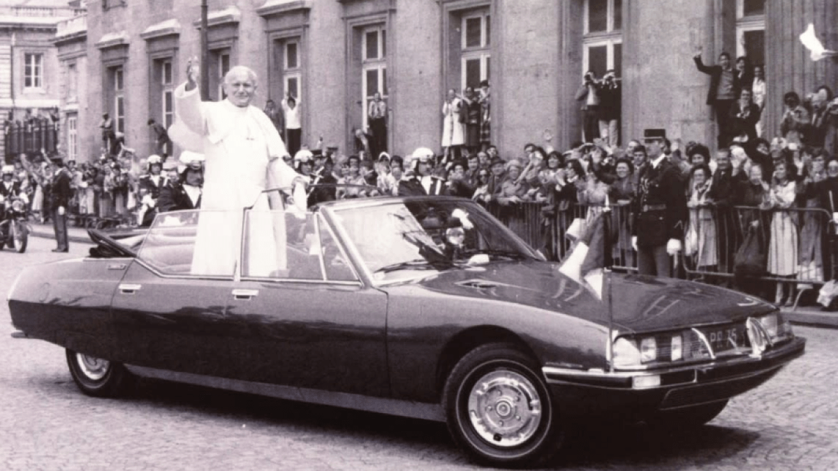 popemobile