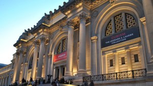 METROPOLITAN MUSEUM OF ART