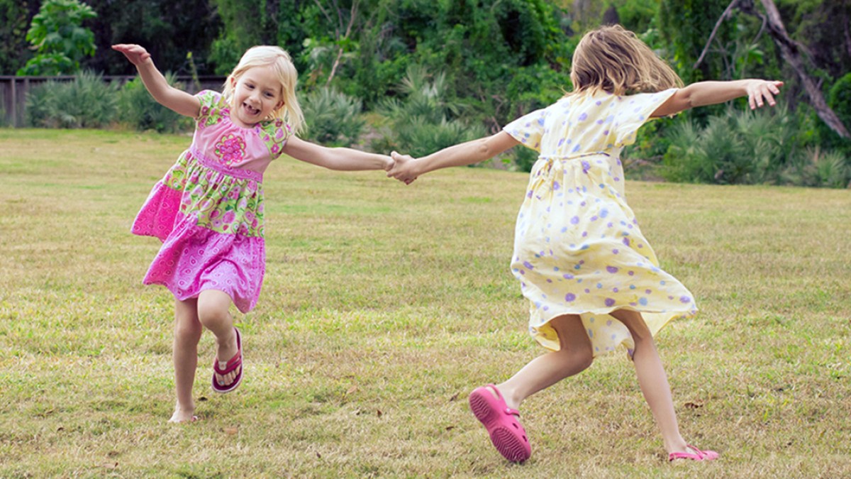 CHILDREN PLAYING