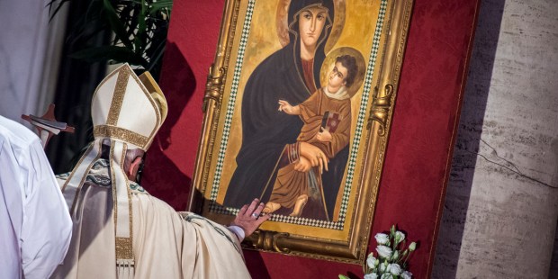 (slideshow) 12 Marian images crowned by the pope