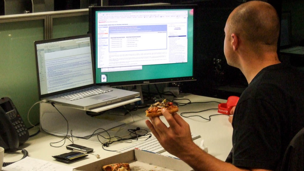 MAN MULTI-TASKING