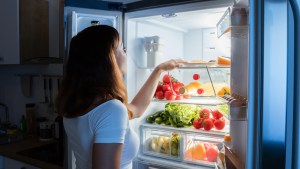 WOMAN,FRIDGE,SNACK