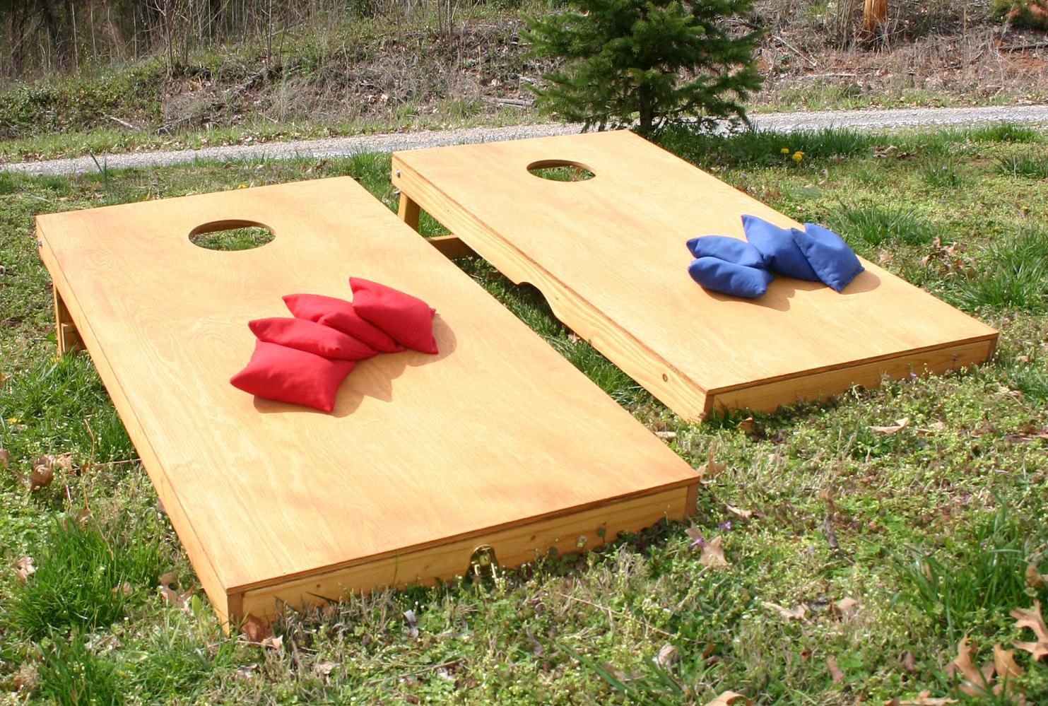 cornhole-game