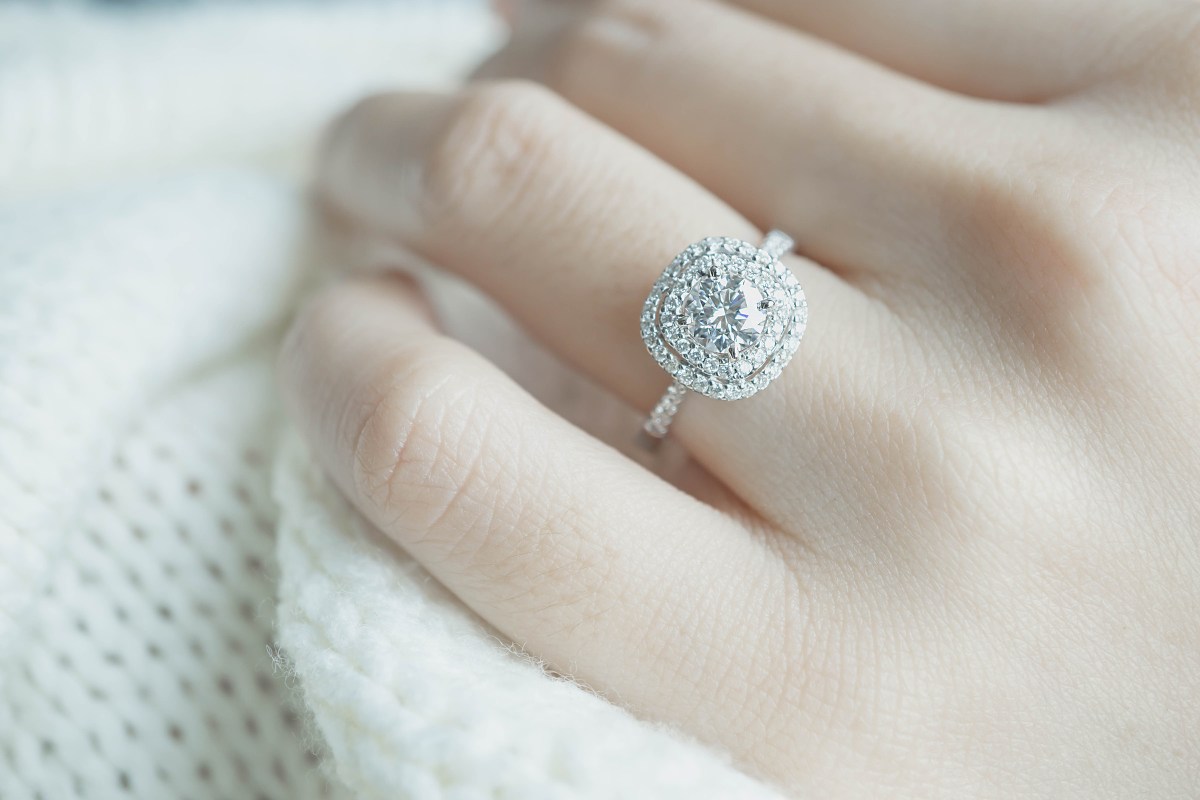 ENGAGEMENT,RING,DIAMONDS