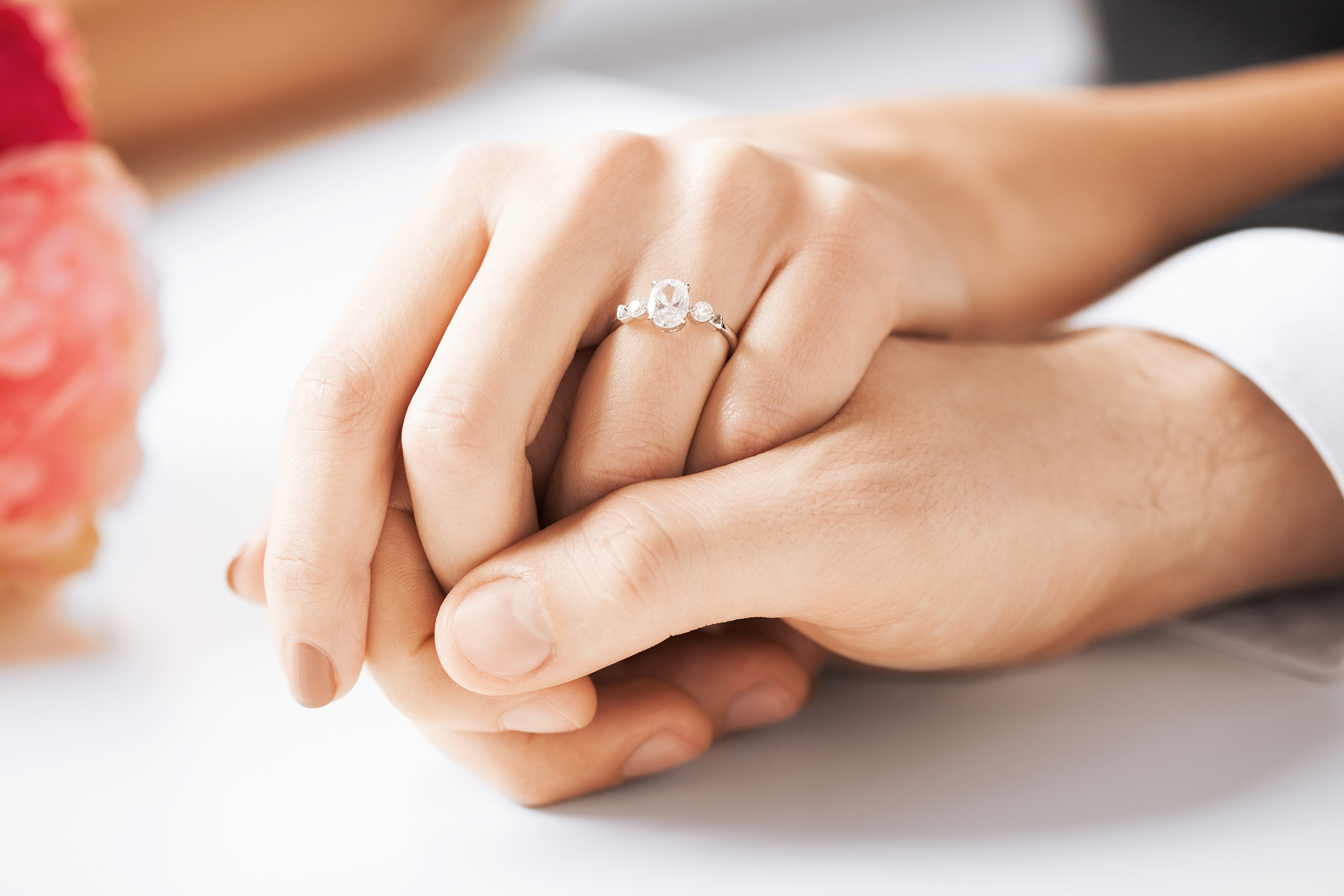 ENGAGEMENT,RING,HANDS