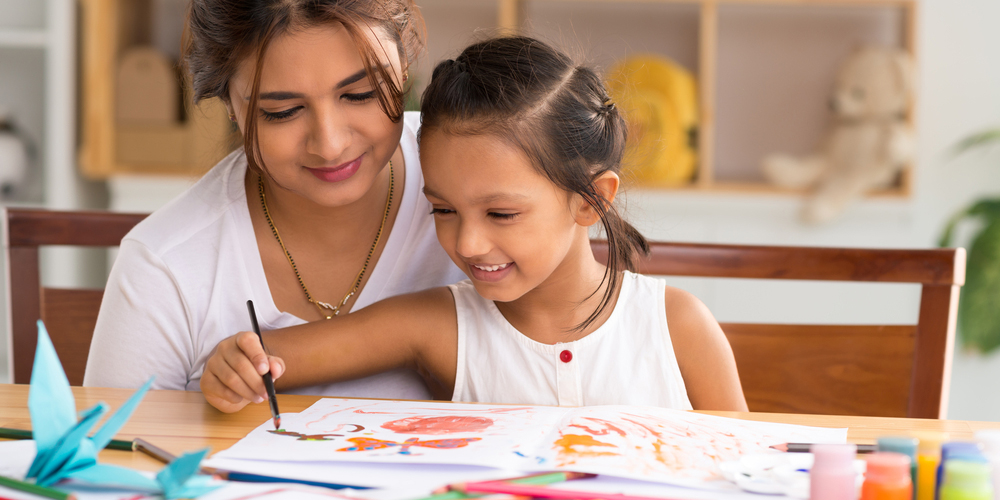 LITTLE GIRL PAINTING