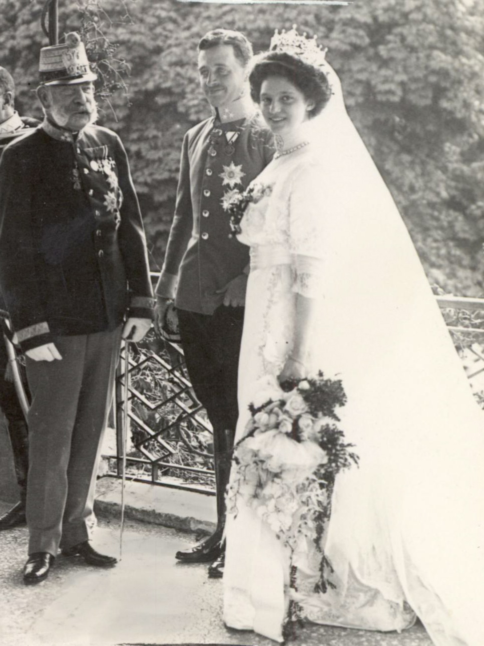 hochzeit_erzh_karl_und_zita_schwarzau_1911bb_2