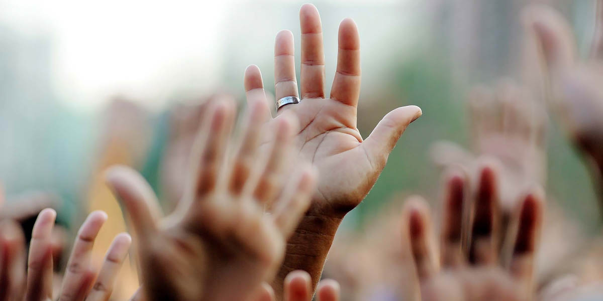 {"rendered":"(slideshow) 12 Pearls of wisdom from Martin Luther King"}