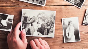 HAND,TABLE,PICTURES