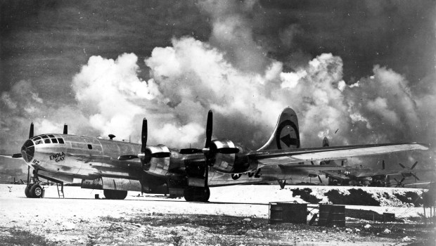 ENOLA GAY,ATOM BOMB,HIROSHIMA