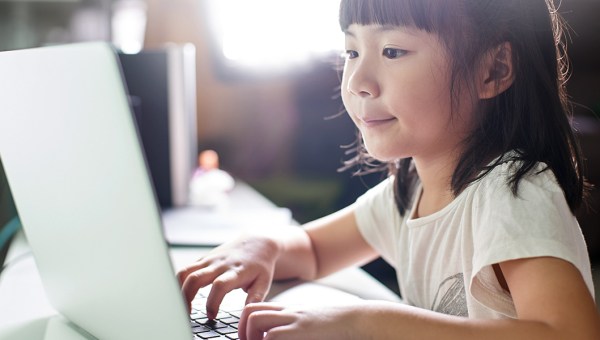 CHILD INTERNET SURFING