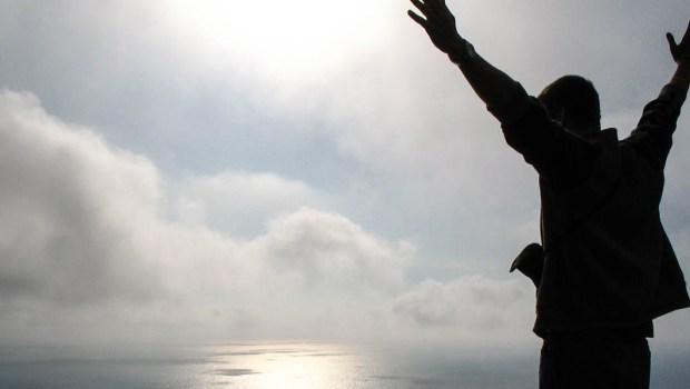 YOUNG MAN,OCEAN,SUN