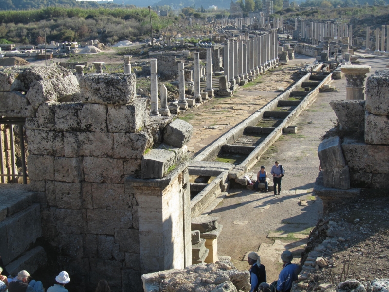 ROMAN AQUEDUCT