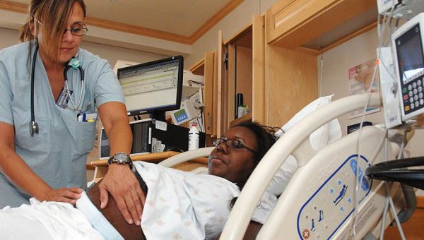 PREGNANT WOMAN,NURSE